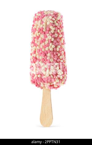 Crème glacée aux fruits roses ou aux baies, popsicle avec saupoudriers isolés sur fond blanc. Banque D'Images