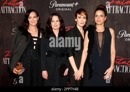 24 avril 2023 Los Angeles, Californie - Carla Gallo, Elizabeth Reaser, Sarah Paulson, Amanda Peet,. 'Los Angeles Premiere of Paramount + ''Fatal attraction''' a eu lieu au SilverScreen Theater de Los Angeles. Banque D'Images