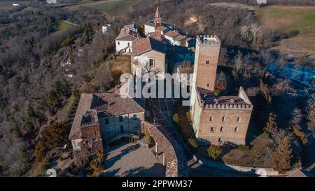 Vue aérienne d'un vieux village, Alessandria, Piémont, Italie Banque D'Images