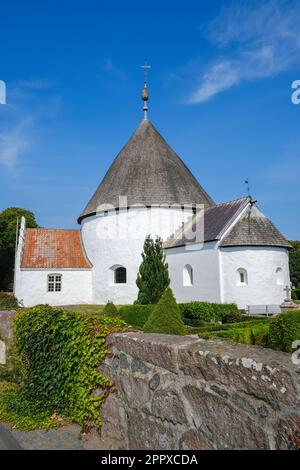 NY Kirke, la nouvelle église de Nyker, Bornholm Island, Danemark, Scandinavie, Europe, Est une église ronde romane dont les débuts datent de 1150. Banque D'Images
