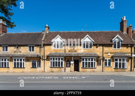 Le joli village Cotswold de Broadway dans le Worcestershire, Angleterre, Royaume-Uni Banque D'Images