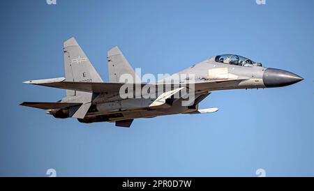 AVION DE frappe multirôle J-16 CHINOIS. Photo: Ministère chinois de la Défense nationale. Banque D'Images