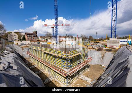 Chantier d'un nouveau quartier résidentiel, fondation d'un immeuble résidentiel de plusieurs étages, Essen, NRW, Allemagne Banque D'Images