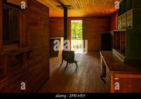 Le bureau de poste de Latham est photographié dans le parc bicentenaire du comté de Baldwin, à 22 avril 2023, à Stockton, en Alabama. Banque D'Images