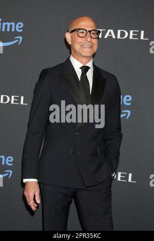25 avril 2023, ville de Culver, CA, Etats-Unis: LOS ANGELES - APR 25: Série de Stanley Tucci à la Citadelle première au Théâtre de Culver sur 25 avril 2023 à ville de Culver, CA (image de crédit: © Kay Blake/ZUMA Press Wire) USAGE ÉDITORIAL SEULEMENT! Non destiné À un usage commercial ! Banque D'Images