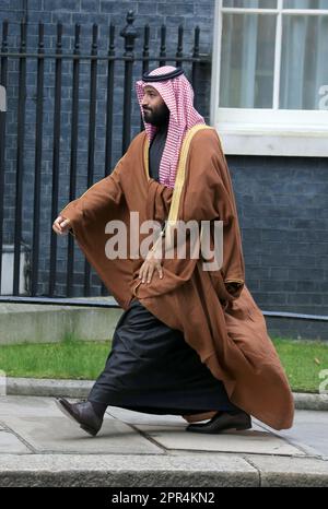 Londres, Royaume-Uni. 07th mars 2018. Le prince héritier saoudien Mohammad bin Salman bin Abdulaziz Al Saud visite le numéro 10 Downing Street à Londres. (Photo de Fred Duval/SOPA Images/Sipa USA) crédit: SIPA USA/Alay Live News Banque D'Images