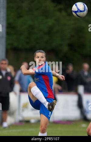 Lincoln, Royaume-Uni. 28th août 2011. Lincoln, Angleterre, 28 août 2011: Loren dykes (11 Bristol A)FA jeu WSL entre Lincoln City et Bristol Academy à Lincoln, Angleterre. (MHodsman/SPP) crédit: SPP Sport presse photo. /Alamy Live News Banque D'Images