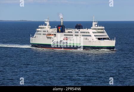 Ferry hybride diesel-électrique Prins Richard, bateau de fret voyageurs RO-RO écologique Scandilines, ferries à émissions réduites de gaz à effet de serre Banque D'Images