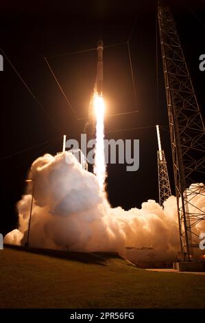 Cygnus Orbital ATK OA-6 sur un fusée ULA Atlas V lance son lancement à partir du Pad 41 de la Station aérienne de Cape Canaveral (CCAFS). Banque D'Images
