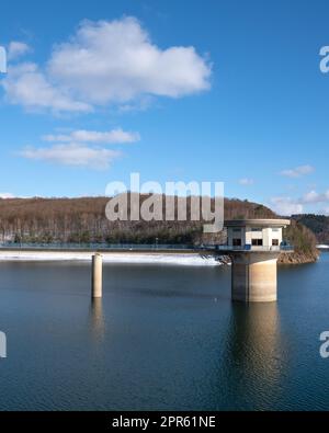 Réservoir d'eau de Dhunn, Bergisches Land, Allemagne Banque D'Images