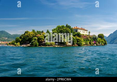 Ile Borromée Isola Madre dans le lac alpin majeur (Lago Maggiore) dans la région Piémont en Italie Banque D'Images