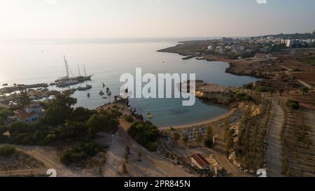 Baie verte aérienne, Protaras, Chypre Banque D'Images