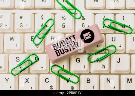 Affiche Budget Buster. Concept d'affaires dépenses de Carefree Bargains achats inutiles dépenses excessives -49001 Banque D'Images