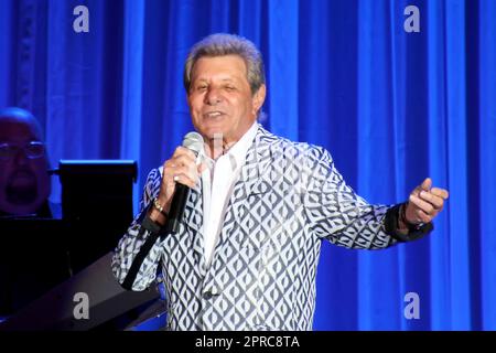 22 avril 2023, Atlantic City, New Jersey, Etats-Unis: FRANKIE AVALON se produit au Golden Nugget. (Credit image: © Donald Kravitz/ZUMA Press Wire) USAGE ÉDITORIAL SEULEMENT! Non destiné À un usage commercial ! Banque D'Images