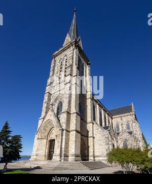 Cathédrale notre-Dame de Nahuel Huapi extérieur, principale église catholique de la ville de San Carlos de Bariloche, Patagonie Argentine Banque D'Images