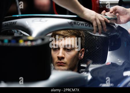 SUZUKA, JAPON, circuit de Suzuka, 7. Octobre : George Russell (GBR) de l'écurie Mercedes en FP2 pendant le Grand Prix de Formule 1 japonais. Banque D'Images