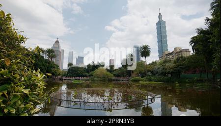 Taipei, Taïwan 12 mars 2022 : site d'intérêt de la ville de Taipei 101 dans le Sun Yat Sen Memorial Hall Banque D'Images