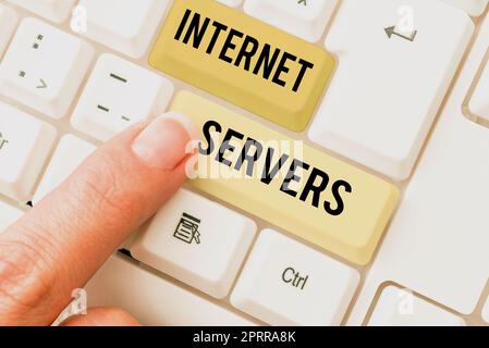 Écriture de texte serveurs Internet, Word écrit sur la navigation Internet navigation sur le Web Banque D'Images