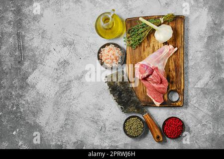 Vue de dessus de la jambe d'agneau crue, de la jarret de jarret Banque D'Images