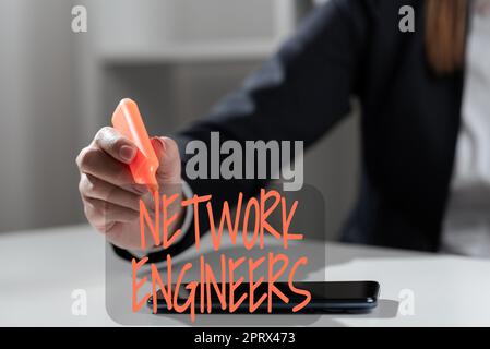 Affichage conceptuel Network EngineersProfessionnel de la technologie spécialisé dans les systèmes informatiques. Approche d'affaires professionnel de la technologie qualifié dans le système informatique Banque D'Images