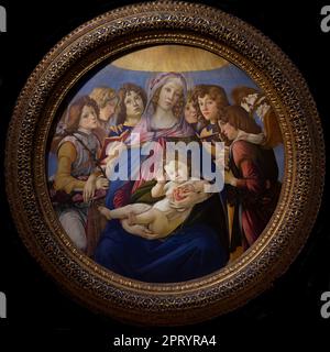 Madonna de la Grenade, Sandro Botticelli, vers 1487, Galleria degli Uffizi, Galerie des Offices, Florence, Toscane, Italie Banque D'Images