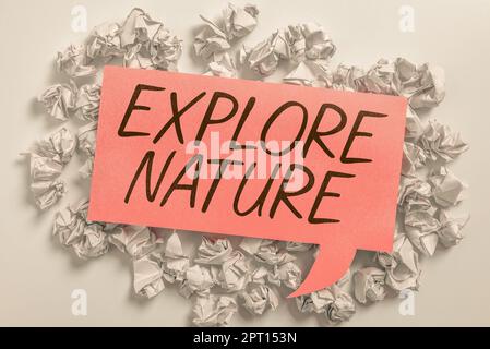 Texte montrant l'inspiration Explorez la nature, concept d'affaires découverte de la campagne en profitant de la faune Voyage Banque D'Images