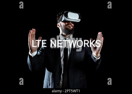 Légende conceptuelle réseaux LTE, approche professionnelle connexion réseau la plus rapide disponible pour les communications sans fil Banque D'Images