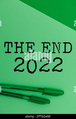 Affiche montrant la fin 2022, mot pour bonne année dernière des jours de 2022 résolutions célébration Banque D'Images