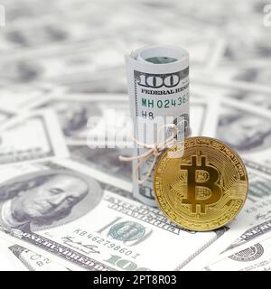 Coin Bitcoin et billets de cent dollars. Image conceptuelle pour blockchain système de paiement mondial cryptocurrency Banque D'Images