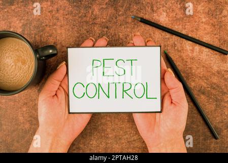 Texte montrant l'inspiration lutte antiparasitaire, Business Showcase tuer les insectes destructeurs qui attaquent les cultures et le bétail Banque D'Images