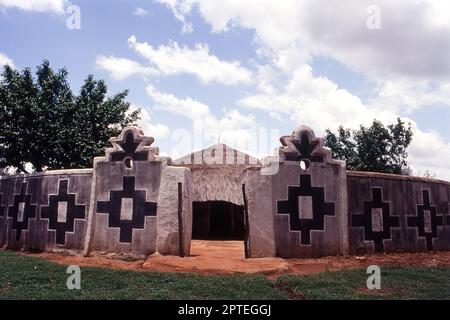 Village de Ndebele près de middleburg, gauteng, afrique du Sud Banque D'Images