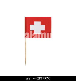 Petit drapeau en papier de la Suisse isolé sur blanc Banque D'Images