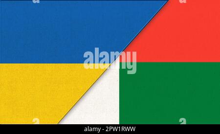 Drapeau de l'Ukraine et de Madagascar - 3D illustration. Deux drapeaux ensemble. Symboles nationaux de l'Ukraine et de Madagascar. relations politiques. Ukrainien et M. Banque D'Images