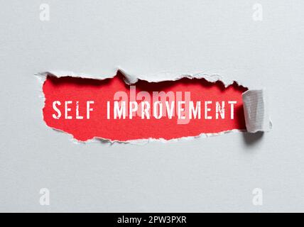 Écriture affichant du texte Auto-amélioration, Internet concept processus de faire de vous-même un meilleur ou plus connaissance Banque D'Images