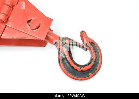Crochet sur la grue à commande manuelle portable Vintage isolée sur fond blanc Banque D'Images