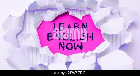 Légende du texte Présentation apprendre l'anglais maintenant, Word pour acquérir ou acquérir des connaissances et des compétences en anglais Banque D'Images