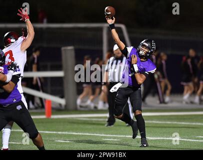 Rancho Cucamonga, CA. 8th novembre 2019. Top Quarterback Prospect CJ Stroud #7 de Rancho Cucamonga en action contre Murrieta Valley.CIF-SS Prep football DIV 2 Playoff Varsity Murrieta Valley contre Rancho Cucamonga.Louis Lopez/Modern exposition. Crédit : csm/Alay Live News Banque D'Images