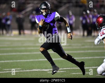 Rancho Cucamonga, CA. 8th novembre 2019. Top Quarterback Prospect CJ Stroud #7 de Rancho Cucamonga en action contre Murrieta Valley.CIF-SS Prep football DIV 2 Playoff Varsity Murrieta Valley contre Rancho Cucamonga.Louis Lopez/Modern exposition. Crédit : csm/Alay Live News Banque D'Images