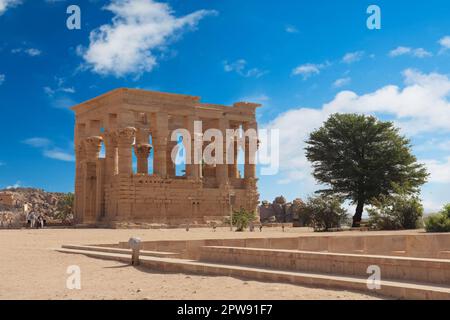 Ancien temple égyptien d'Isis (temple de Philae) à Assouan, Égypte Banque D'Images