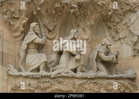 Barcelone, Espagne. Sagrada Família. Détail de la scène de la Nativité dans la façade de la Nativité Banque D'Images