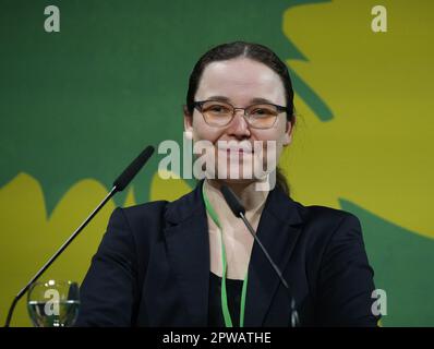 Potsdam, Allemagne. 29th avril 2023. Mme Marie Schäffer, membre du Parlement de l'État de Brandebourg, parle lors de la conférence du parti d'État de Bündnis 90/Die Grünen Brandenburg. Crédit : Soeren Stache/dpa/Alay Live News Banque D'Images