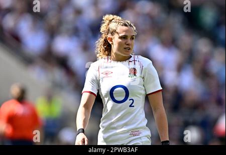 Twickenham, Royaume-Uni. 29th avril 2023. Angleterre V France TikTok Womens 6 nations Stade de Twickenham. Twickenham. Ellie Kildunne (Angleterre) pendant le match de rugby 6 nations Angleterre V France TikTok Womens. Credit: Sport en images/Alamy Live News Banque D'Images