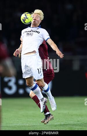 Turin, Italie. 29th avril 2023. Rasmus Hojlund d'Atalanta BC contrôle la balle pendant la série Un match entre Torino FC et Atalanta BC au Stadio Olimpico sur 29 avril 2023 à Turin, Italie . Credit: Marco Canoniero / Alamy Live News Banque D'Images