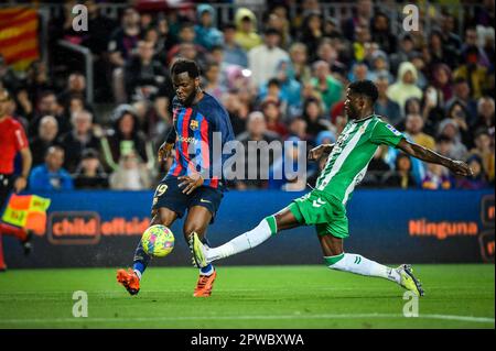 Barcelone, Espagne. 29th avril 2023. Franck Kessie (FC Barcelone) lors d'un match de la Liga Santander entre le FC Barcelone et Betis au camp Spotify Nou, à Barcelone, Espagne sur 29 avril 2023. (Photo/Felipe Mondino) crédit: Live Media Publishing Group/Alay Live News Banque D'Images