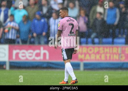 Shrewsbury, Royaume-Uni. 29th avril 2023. Liam Palmer #2 de Sheffield mercredi pendant le match Sky Bet League 1 Shrewsbury Town vs Sheffield mercredi à Greenhous Meadow, Shrewsbury, Royaume-Uni, 29th avril 2023 (photo de Gareth Evans/News Images) à Shrewsbury, Royaume-Uni, le 4/29/2023. (Photo de Gareth Evans/News Images/Sipa USA) Credit: SIPA USA/Alay Live News Banque D'Images