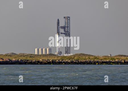 Space X Starship alimenté, Boca Chica, Texas, Amérique Banque D'Images