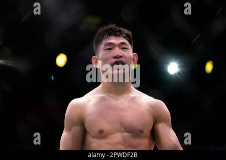 29 avril 2023, Las Vegas, Nevada, LAS VEGAS, NV, Etats-Unis: LAS VEGAS, NV - 29 avril: Song Yadong dans un combat de poids-de-mante à UFC Apex pour la nuit de combat de UFC - Song v Simon on 29 avril 2023 à Las Vegas, NV, Etats-Unis. (Credit image: © Louis Grasse/PX Imagens via ZUMA Press Wire) USAGE ÉDITORIAL SEULEMENT! Non destiné À un usage commercial ! Crédit : ZUMA Press, Inc./Alay Live News Banque D'Images