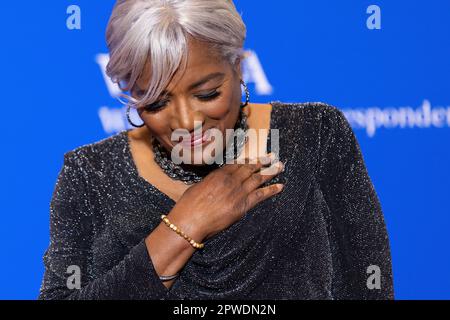 Washington, Vereinigte Staaten. 29th avril 2023. Donna Brazile arrive pour le dîner de l'Association des correspondants de la Maison Blanche 2023 à l'hôtel Hilton de Washington le samedi, 29 avril 2023, à Washington, DC crédit: Julia Nikhinson/CNP/dpa/Alamy Live News Banque D'Images