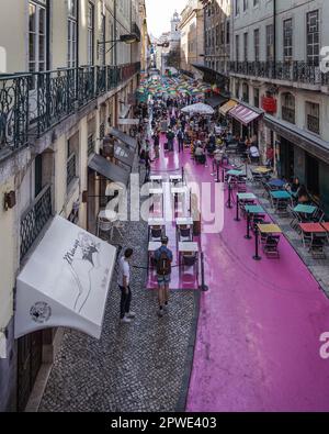 Rua Nova do Carvalho ou 'Pink Street', Lisbonne, Portugal Banque D'Images