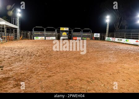 Itaja, Goias, Brésil - 04 21 2023: Petite arène d'équitation avec sable Banque D'Images